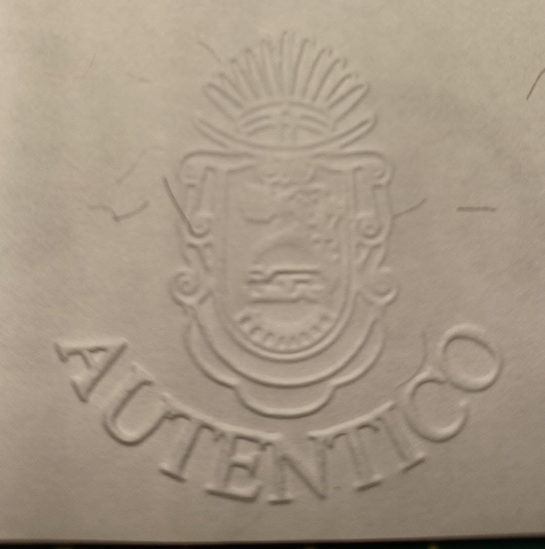 Papel relieve autentico
