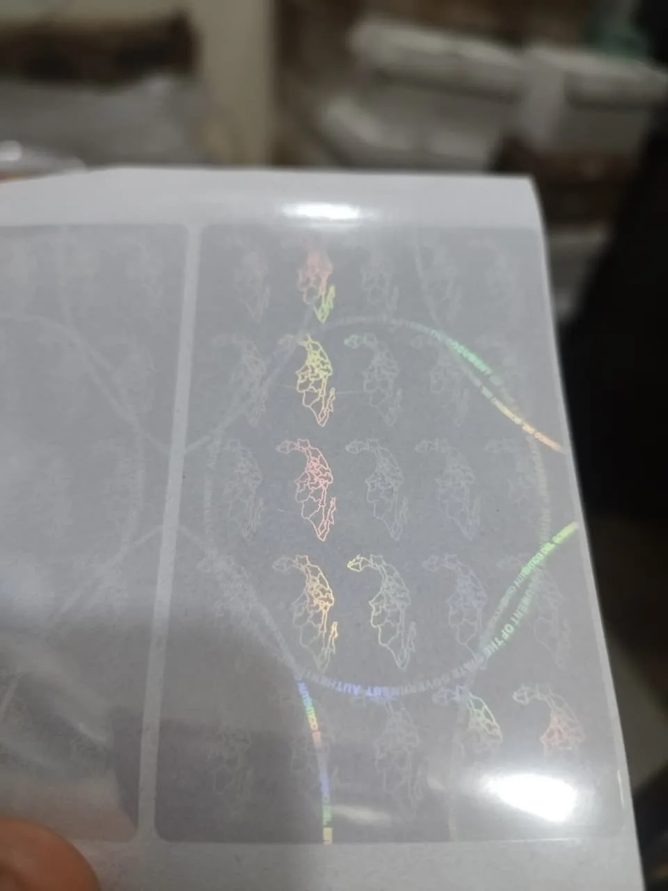 Holograma para credenciales, documento autentico generico - holograma